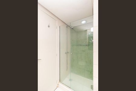 Apartamento para alugar com 127m², 2 quartos e 1 vaga Apartamento para alugar com 127m², 2 quartos e 1 vagaBanheiro