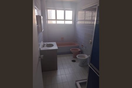 Apartamento para alugar com 130m², 3 quartos e 1 vaga Apartamento para alugar com 130m², 3 quartos e 1 vagaBanheiro 1
