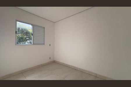 Quarto de apartamento para alugar com 1 quarto, 30m² em Jardim Vila Galvão, Guarulhos