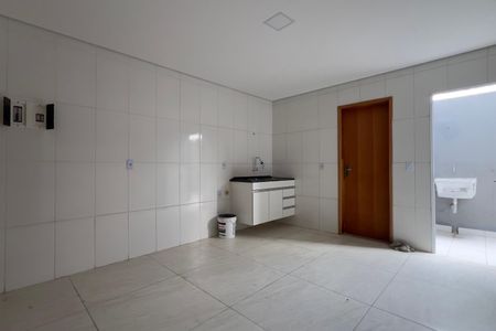 Sala/Cozinha de apartamento para alugar com 1 quarto, 40m² em Jardim Vila Galvao, Guarulhos