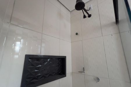 Banheiro de apartamento para alugar com 1 quarto, 40m² em Jardim Vila Galvao, Guarulhos