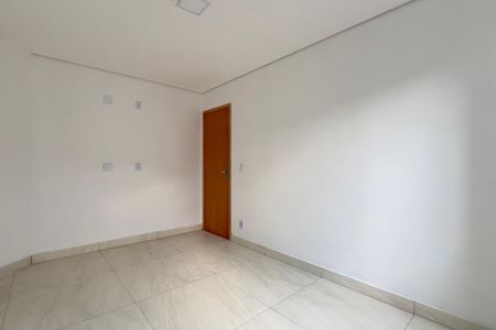 Quarto de apartamento para alugar com 1 quarto, 40m² em Jardim Vila Galvao, Guarulhos