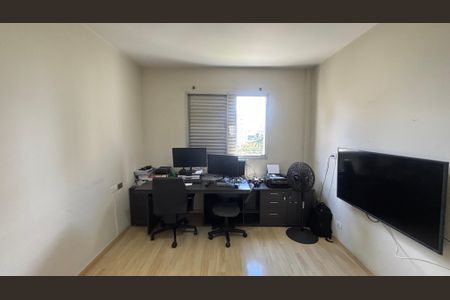 Apartamento para alugar com 160m², 3 quartos e 3 vagas Apartamento para alugar com 160m², 3 quartos e 3 vagasQuarto 2