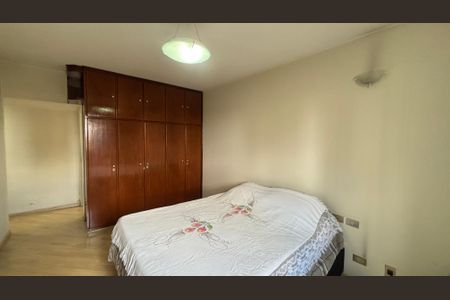 Apartamento para alugar com 160m², 3 quartos e 3 vagas Apartamento para alugar com 160m², 3 quartos e 3 vagasSuite