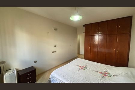 Apartamento para alugar com 160m², 3 quartos e 3 vagas Apartamento para alugar com 160m², 3 quartos e 3 vagasSuite