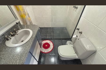 Apartamento para alugar com 160m², 3 quartos e 3 vagas Apartamento para alugar com 160m², 3 quartos e 3 vagasBanheiro