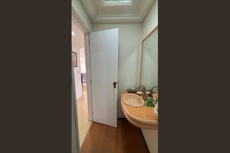 Apartamento para alugar com 160m², 3 quartos e 3 vagas Apartamento para alugar com 160m², 3 quartos e 3 vagasLavabo