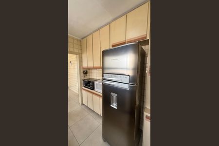 Apartamento para alugar com 160m², 3 quartos e 3 vagas Apartamento para alugar com 160m², 3 quartos e 3 vagasCozinha