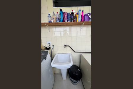 Apartamento para alugar com 160m², 3 quartos e 3 vagas Apartamento para alugar com 160m², 3 quartos e 3 vagasÁrea de Serviço