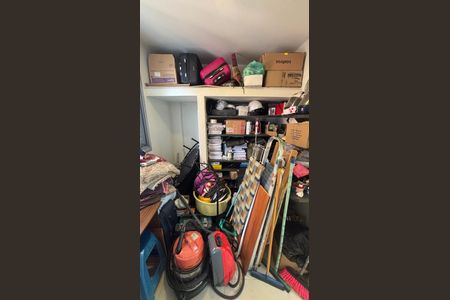 Apartamento para alugar com 160m², 3 quartos e 3 vagas Apartamento para alugar com 160m², 3 quartos e 3 vagasÁrea de Serviço - Quarto Apoio