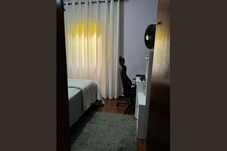 Casa à venda com 3 quartos, 109m² em Jardim do Estádio, Santo André