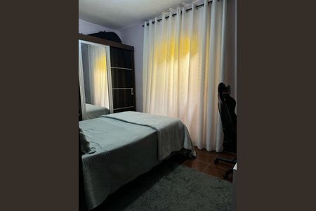 Casa à venda com 3 quartos, 109m² em Jardim do Estádio, Santo André