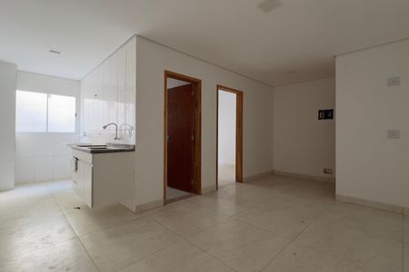 Sala de apartamento para alugar com 1 quarto, 30m² em Jardim Vila Galvao, Guarulhos