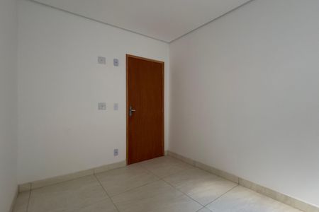 Quarto de apartamento para alugar com 1 quarto, 30m² em Jardim Vila Galvao, Guarulhos