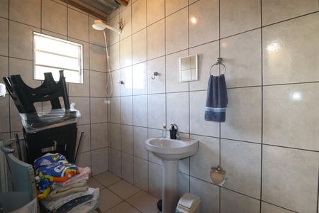 Casa à venda com 138m², 3 quartos e 1 vagaBanheiro 2