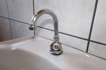 Casa à venda com 138m², 3 quartos e 1 vagaBanheiro 2