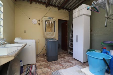 Casa à venda com 138m², 3 quartos e 1 vagaÁrea de Serviço