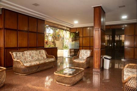 Apartamento à venda com 78m², 2 quartos e 1 vagaHall social