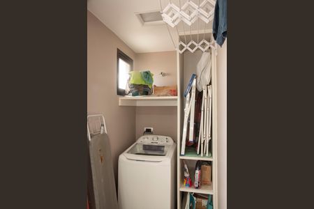 Apartamento à venda com 78m², 2 quartos e 1 vagaÁrea de Serviço