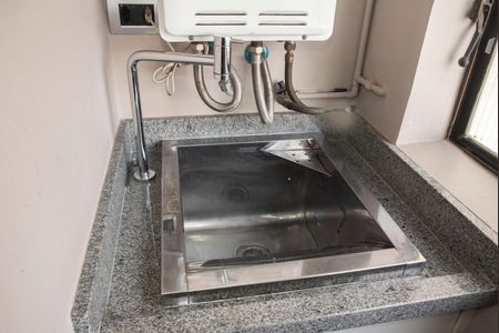 Apartamento à venda com 78m², 2 quartos e 1 vagaÁrea de Serviço