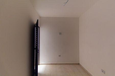Quarto de apartamento para alugar com 1 quarto, 30m² em Vila Paulo Silas, São Paulo