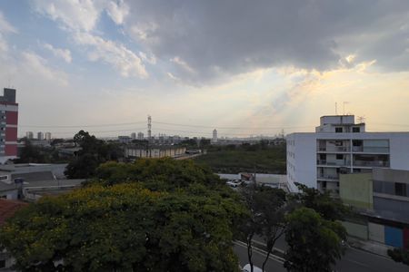 Vista do Quarto de apartamento para alugar com 1 quarto, 30m² em Jardim Vila Galvao, Guarulhos