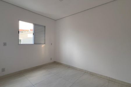 Quarto de apartamento para alugar com 1 quarto, 30m² em Jardim Vila Galvao, Guarulhos
