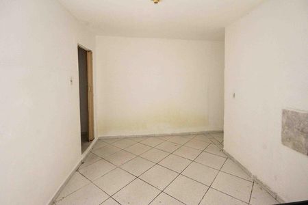 Casa para alugar com 1 quarto, 20m² em Vila Rica, São Paulo