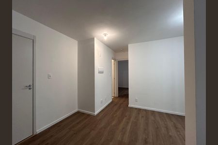 Apartamento para alugar com 38m², 2 quartos e sem vaga Apartamento para alugar com 38m², 2 quartos e sem vagaCozinha e Área de Serviço