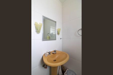 Casa à venda com 404m², 4 quartos e 5 vagasBanheiro Social 1