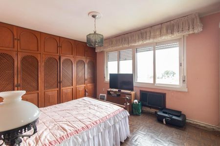 Casa à venda com 404m², 4 quartos e 5 vagasQuarto 4 - Suíte