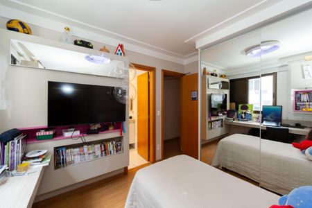 Apartamento à venda com 147m², 4 quartos e 4 vagasQUARTO1