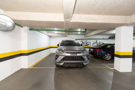 Apartamento à venda com 147m², 4 quartos e 4 vagasGARAGEM