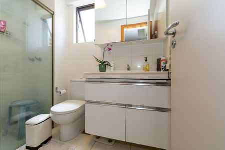 Apartamento à venda com 147m², 4 quartos e 4 vagasBANHEIRO4