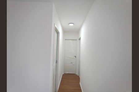 Apartamento para alugar com 71m², 2 quartos e 1 vaga Apartamento para alugar com 71m², 2 quartos e 1 vagaCorredor