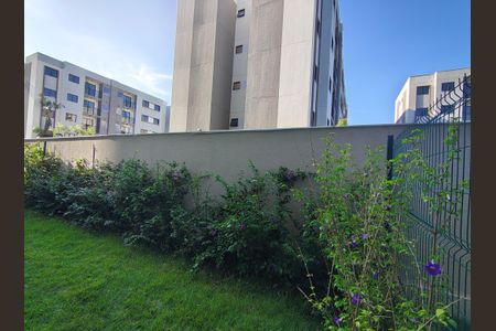 Apartamento para alugar com 71m², 2 quartos e 1 vaga Apartamento para alugar com 71m², 2 quartos e 1 vagaVaranda