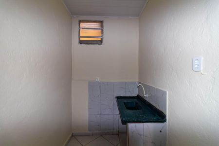 Cozinha de casa para alugar com 1 quarto, 20m² em Vila Rica, São Paulo