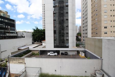Vista Varanda da Sala de apartamento para alugar com 2 quartos, 68m² em Indianópolis, São Paulo