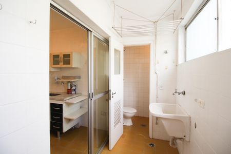 Apartamento para alugar com 68m², 2 quartos e 1 vaga Apartamento para alugar com 68m², 2 quartos e 1 vagaÁrea de Serviço