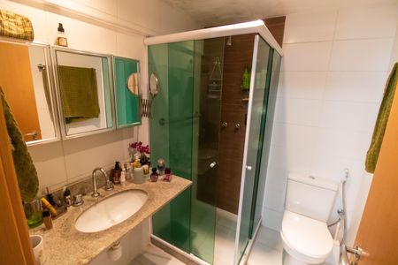 Apartamento à venda com 120m², 3 quartos e 1 vagaBanheiro da Suíte