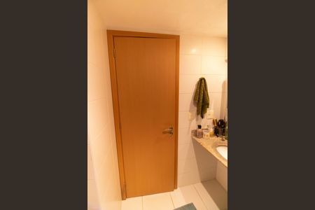 Apartamento à venda com 120m², 3 quartos e 1 vagaBanheiro da Suíte 1