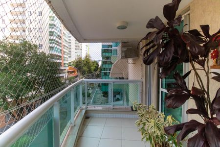 Apartamento à venda com 120m², 3 quartos e 1 vagaVaranda da Suíte 