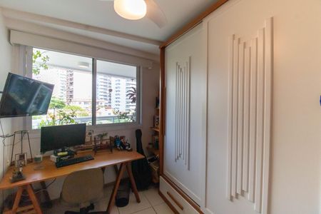 Apartamento à venda com 120m², 3 quartos e 1 vagaSuíte Canadense 1