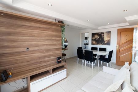 Sala de apartamento para alugar com 3 quartos, 68m² em Rio Pequeno, São Paulo