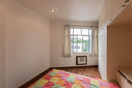 Apartamento à venda com 77m², 2 quartos e sem vagaQuarto 2