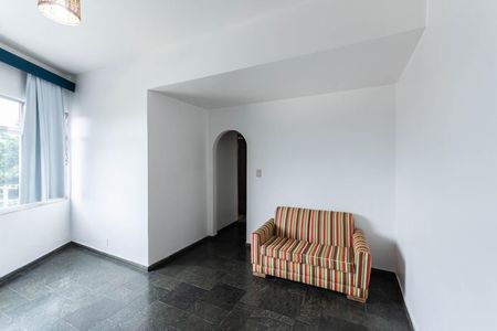 Apartamento à venda com 77m², 2 quartos e sem vagaSala