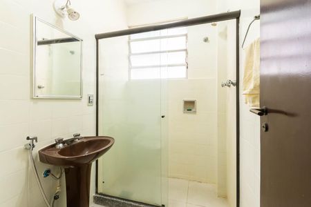 Apartamento à venda com 77m², 2 quartos e sem vagaBanheiro