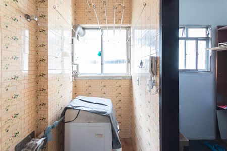 Apartamento à venda com 77m², 2 quartos e sem vagaÁrea de Serviço