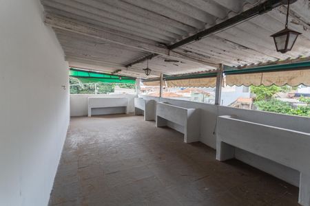 Casa à venda com 113m², 4 quartos e sem vaga Casa à venda com 113m², 4 quartos e sem vagaTerraço