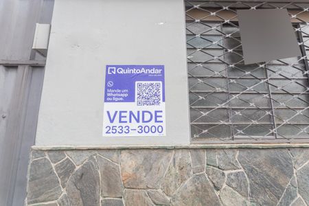 Casa à venda com 113m², 4 quartos e sem vaga Casa à venda com 113m², 4 quartos e sem vagaPlaquinha Instalada